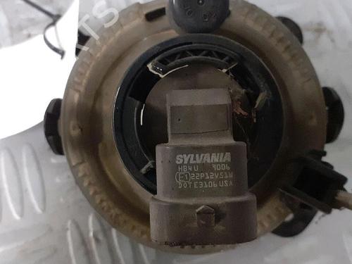 Feu de brouillard avant gauche VW TOUAREG (7LA, 7L6, 7L7) 2.5 R5 TDI | BP30070211C30