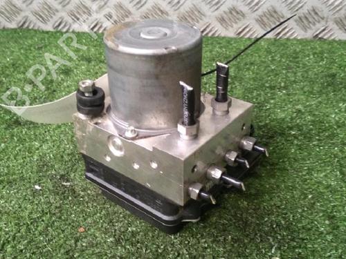 Used ABS pump ABS pump CITROËN C4 Grand Picasso I (UA_) 1.6 HDi (109 hp) 30071777 30071777
