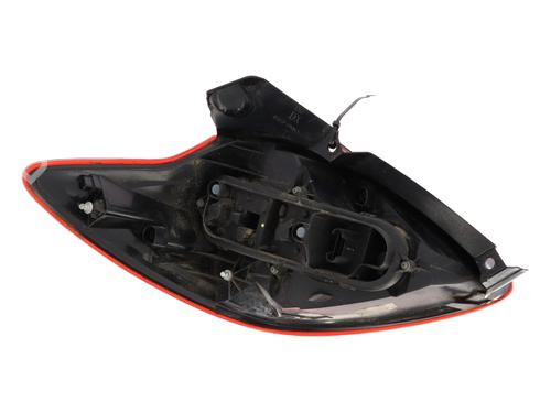 right-taillight-ford-ka-ru8-2008-2009-2010-2011-2012-2013-2014-2015-2016-33311891 main image