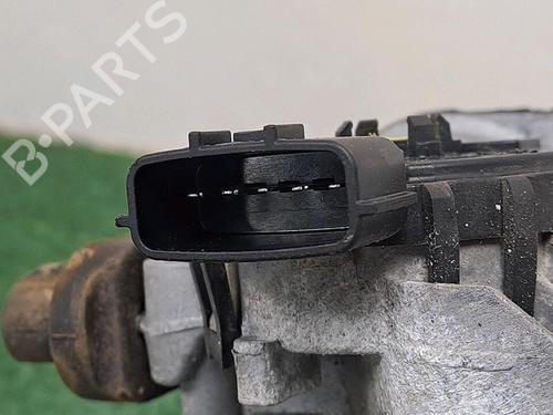 Used Front wiper motor Front wiper motor DACIA SANDERO II 1.5 dCi 75 / Blue dCi 75 (B8JW, B8M4, B8AH, B8M7, B8M6) (75 hp) 30064153 30064153