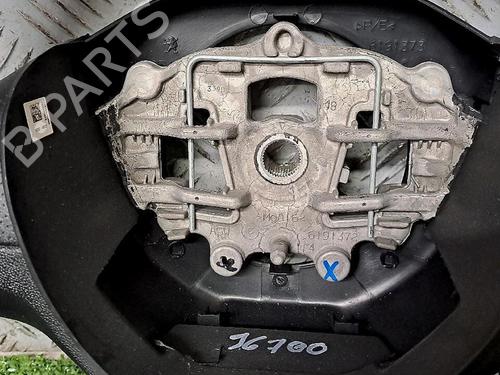 Used Steering wheel PEUGEOT 208 I (CA_, CC_) 1.2 VTi 68 / PureTech 68 (68 hp) 30076856