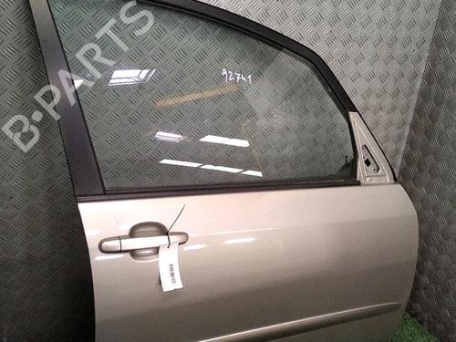 Used Right front door TOYOTA COROLLA Verso (_E12_) 2.0 D-4D (CDE120_, CDE120R) (90 hp) 30065761