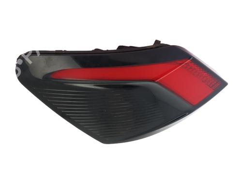 Used Left taillight PEUGEOT 3008 II SUV (MC_, MR_, MJ_, M4_) 1.6 BlueHDi 120 (120 hp) 32351874