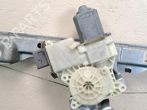 Front right window mechanism PEUGEOT 5008 (0U_, 0E_) 2.0 HDi 150 / BlueHDi 150 | BP26466319C23 