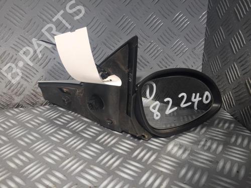 Used Right mirror Right mirror 30068954 30068954