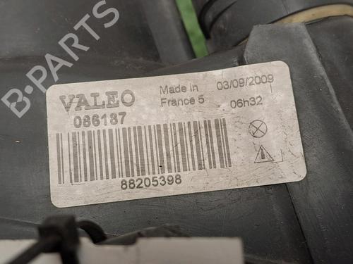 Right headlight PEUGEOT 106 II (1A_, 1C_) 1.1 i | BP24871344C29 