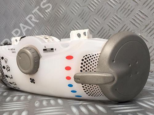 Used Climate control TOYOTA AYGO (_B1_) 1.0 (KGB10_, KGB10R) (68 hp) 30068867