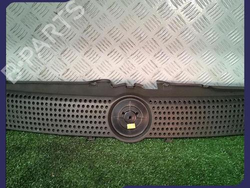 Used Grille Grille FIAT PANDA (169_) 1.1 (169.AXA1A) (54 hp) 30074252 30074252