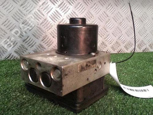 Used ABS pump ABS pump MERCEDES-BENZ C-CLASS (W203) C 220 CDI (203.006, 203.008) (143 hp) 30075982 30075982