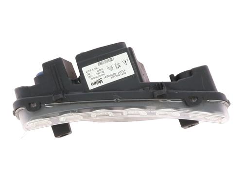 right-daytime-light-citroen-ds3-sa_-2009-2010-2011-2012-2013-2014-2015-2016-33311857 main image