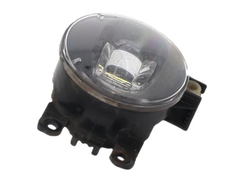 right-front-fog-light-renault-clio-iv-bh_-2012-2013-2014-2015-2016-2017-2018-2019-2020-2021-39953425 main image