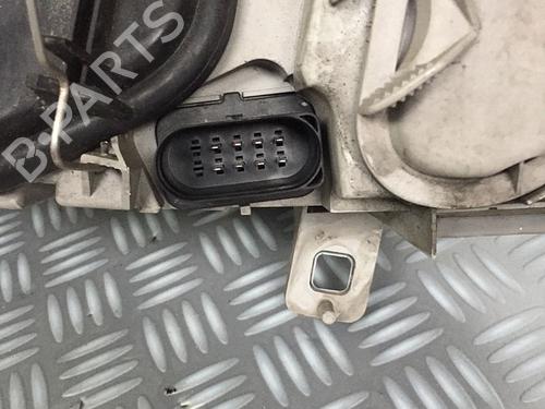 Højre forlygte ALFA ROMEO 147 (937_) 1.6 16V T.SPARK ECO (937.AXA1A, 937.BXA1A) (105 hp) 30068859