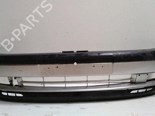 Used Front bumper RENAULT ESPACE III (JE0_) 2.2 dCi (JE0S) (115 hp) 30064899