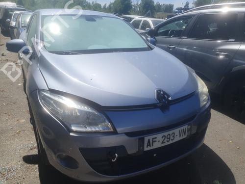 Brugte RENAULT MEGANE III Hatchback (BZ0/1_, B3_) 1.4 TCe (BZ0F, BZ1V) 4934898
