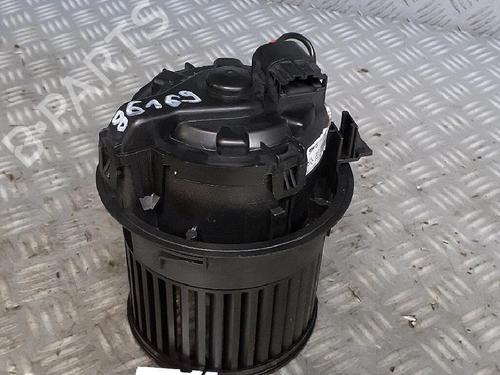 Used Heater blower motor PEUGEOT 208 I (CA_, CC_) 1.2 THP 110 (110 hp) 30069855