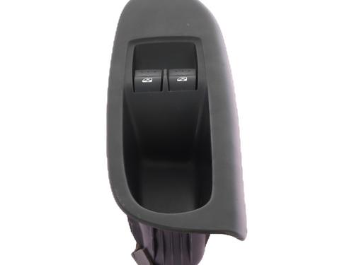 Used Left front window switch Left front window switch RENAULT CLIO II (BB_, CB_) 1.5 dCi (B/CB07) (65 hp) 30339928 30339928
