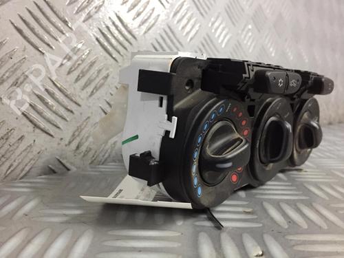 climate-control-opel-corsa-e-x15-2014-30065202 main image