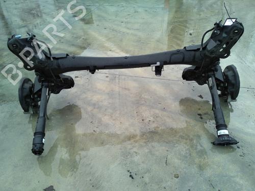 Used Rear axle PEUGEOT 2008 II (UD_, US_, UY_, UJ_, UR_, UC_) 1.2 PureTech 100 (USHNK) (101 hp) 30819141