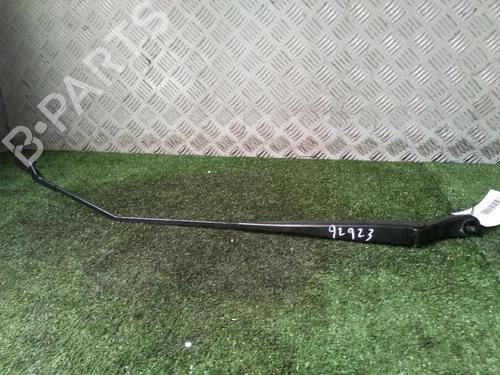 front-windshield-wiper-arm-peugeot-2008-i-cu_-2013-29951376 main image