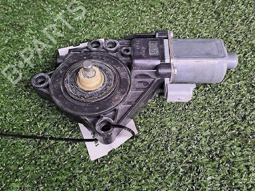 Right front window motor HYUNDAI i30 (FD) 1.6 CRDi | BP30063560E20