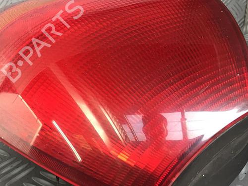 Right taillight HONDA CIVIC VI Hatchback (EJ, EK) 1.4 i S (EJ9) | BP30065023C35