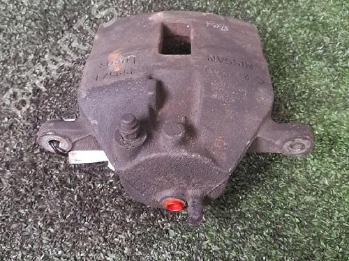 Venstre bremsekaliber foran NISSAN ALMERA TINO (V10) 2.2 dCi (136 hp) 30066475