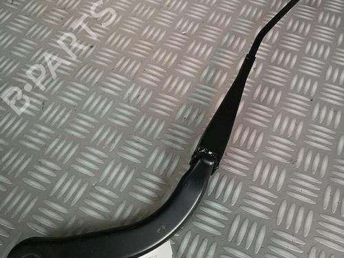 Used Front windshield wiper arm BMW 3 Coupe (E92) 325 d (204 hp) 30074424