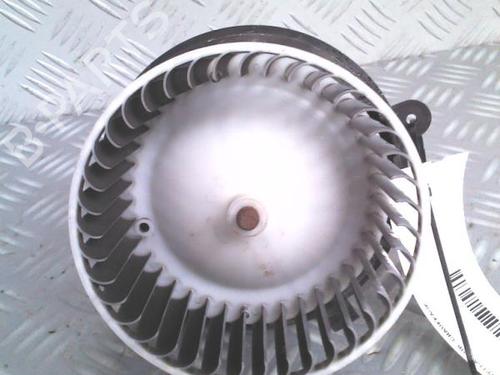 Used Heater blower motor Heater blower motor RENAULT TWINGO III (BCM_, BCA_) 1.0 SCe 70 (71 hp) 29951963 29951963