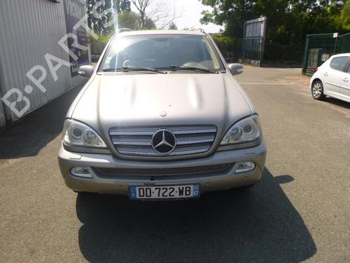 Right headlight MERCEDES-BENZ M-CLASS (W163) ML 270 CDI (163.113) | BP13886936C29 