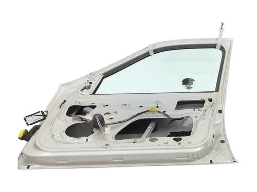 right-front-door-renault-clio-iii-br01-cr01-2005-2006-2007-2008-2009-2010-2011-2012-2013-2014-34047550 main image