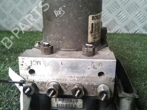 abs-pump-alfa-romeo-147-937_-2000-2001-2002-2003-2004-2005-2006-2007-2008-2009-2010-29952741 main image