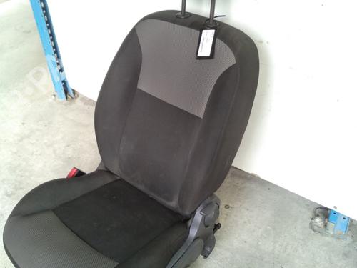 Sæde venstre fortil Sæde venstre fortil RENAULT KANGOO Express (FW0/1_) 1.5 dCi 90 (FW0G, FW05, FW08, FW11) (90 hp) 34060731 34060731