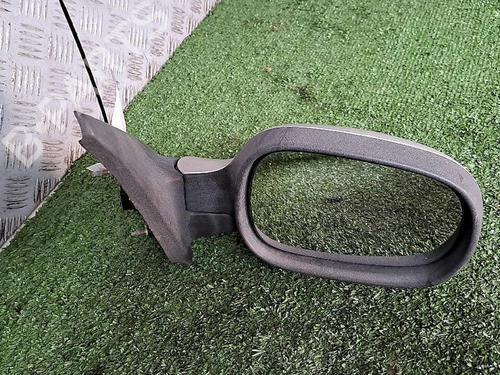 Used Right mirror RENAULT MEGANE I Coach (DA0/1_) 2.0 16V IDE (DA03, DA0P, DA14) (140 hp) 30076657