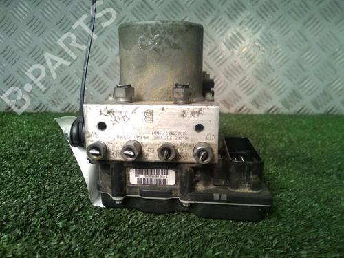 Used ABS pump PEUGEOT 5008 (0U_, 0E_) 1.6 HDi (110 hp) 17162302