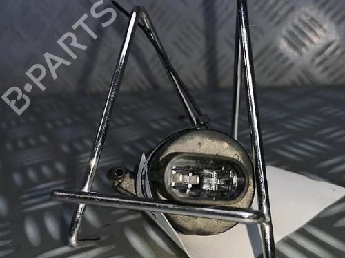 Used Washer pump RENAULT 19 II (B/C53_) 1.8 (5/353A) (90 hp) 30068809