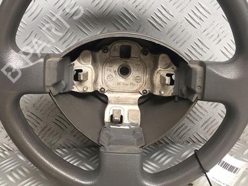 Steering wheel FIAT PANDA (169_) 1.1 (169.AXA1A) | BP30069604C49 - Image 5