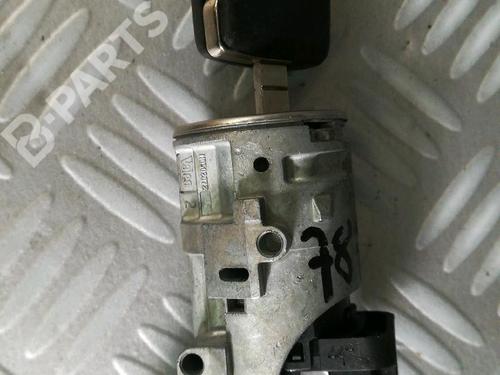 Used Ignition barrel CITROËN C4 Coupe (LA_) 1.6 HDi (90 hp) 11400834
