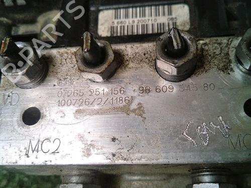 Pompe ABS CITROËN C4 Picasso I MPV (UD_) 1.6 HDi (109 hp) 30064751