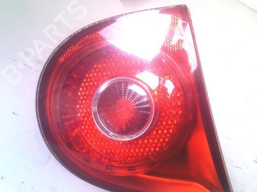 Used Left tailgate light Left tailgate light 30075215 30075215