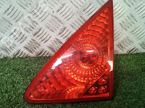 Højre baklys, luke PEUGEOT 3008 I MPV (0U_) 1.6 HDi (112 hp) 30075798