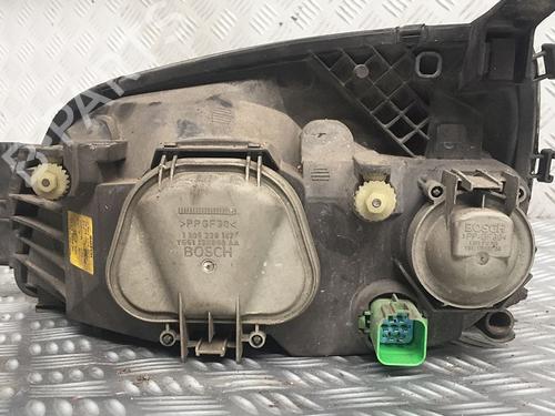 Right headlight FORD FIESTA IV (JA_, JB_) 1.25 i 16V | BP30065905C29