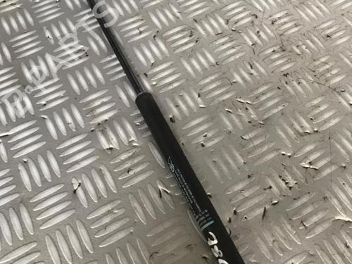 Tailgate lift support CITROËN C4 I (LC_) 2.0 HDi | BP30074540C138