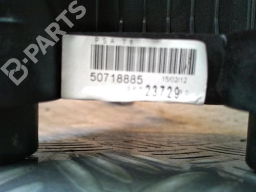 Gear lever PEUGEOT 5008 (0U_, 0E_) 1.6 HDi | BP11405192M90 