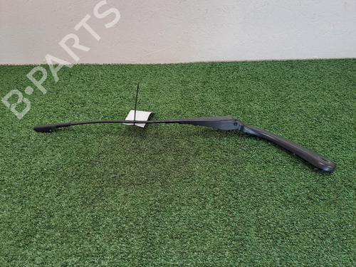 Front windshield wiper arm BMW 3 Touring (E91) 318 d | BP24821767C143 