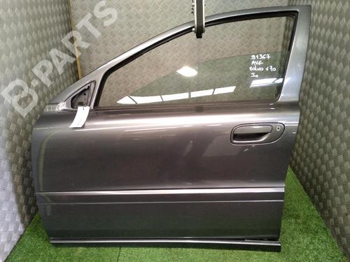 Left front door VOLVO V70 II (285) 2.4 D 30796486