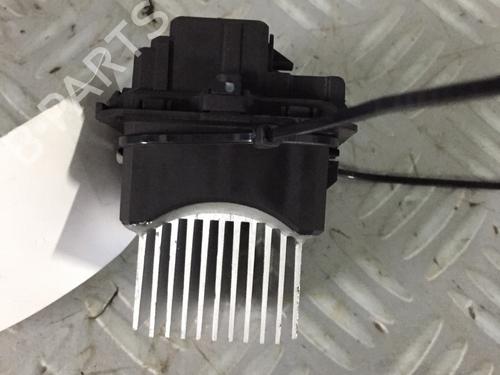 Used Heater resistor RENAULT MEGANE III Hatchback (BZ0/1_, B3_) 1.5 dCi (BZ09, BZ0D, BZ1W, BZ29, BZ14) (110 hp) 17162556