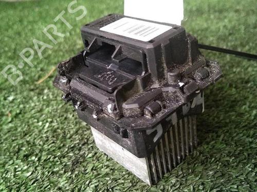 Used Heater resistor Heater resistor PEUGEOT 208 I (CA_, CC_) 1.6 HDi (92 hp) 30075787 30075787