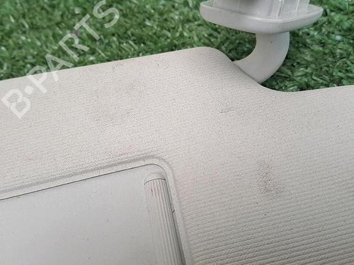 Used Right sun visor Right sun visor 30064124 30064124
