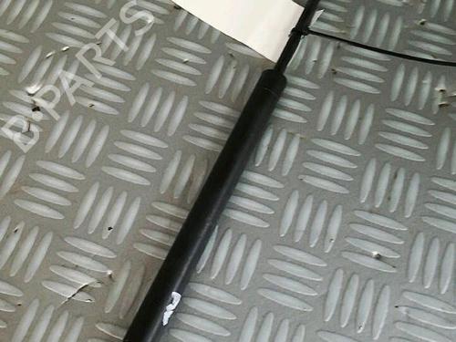 Gasfjeder motorhjelm CITROËN C5 II (RC_) 1.6 HDi (RC8HZB) (109 hp) 30065313