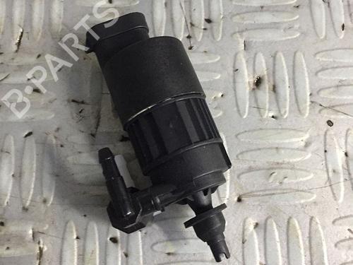 Used Washer pump RENAULT LAGUNA I (B56_, 556_) 2.2 D (B56F/2) (83 hp) 30069294